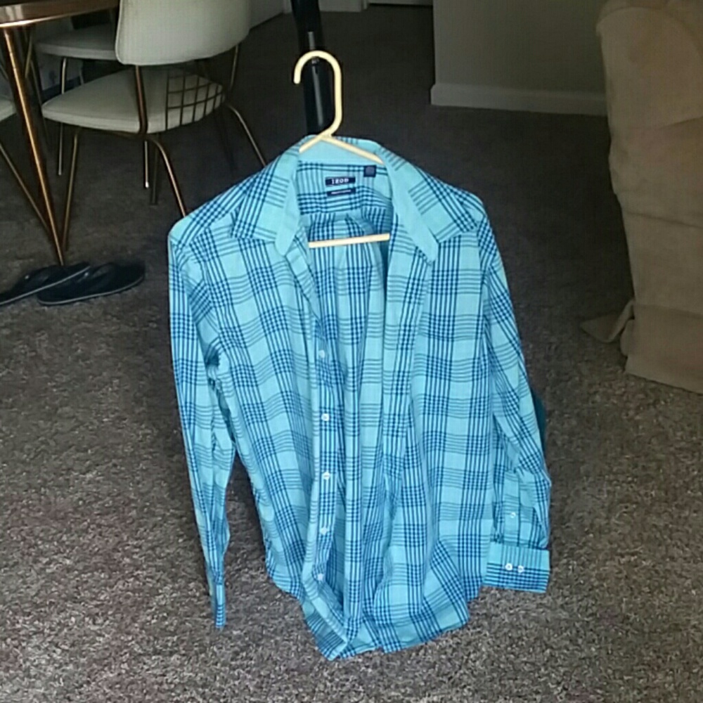 Izod brand medium dress shirt